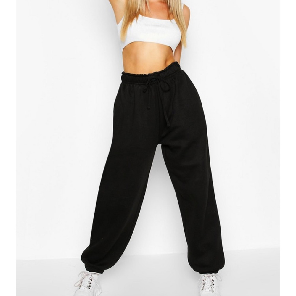 BOOHOO oversized joggers-Lilac (brand new)